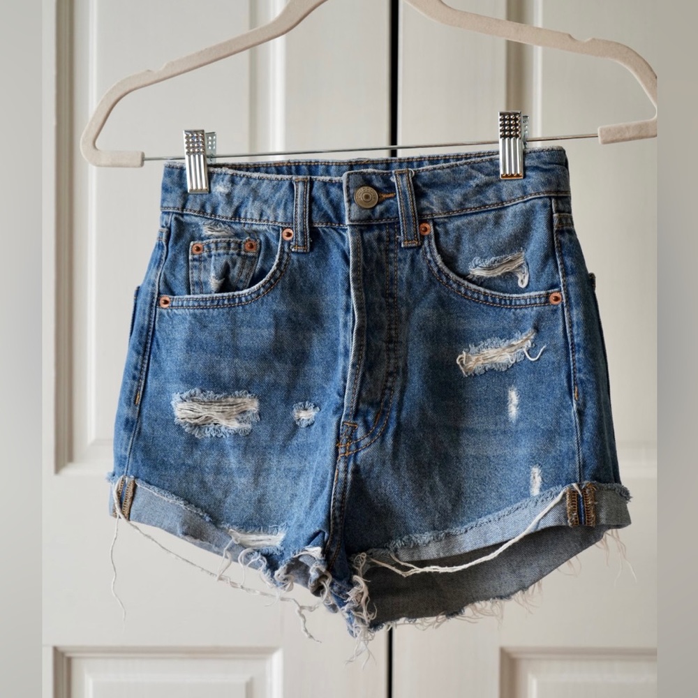 H&M Divided High Waisted Shorts